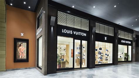 negozio louis vuitton bologna|louis vuitton bologna locations.